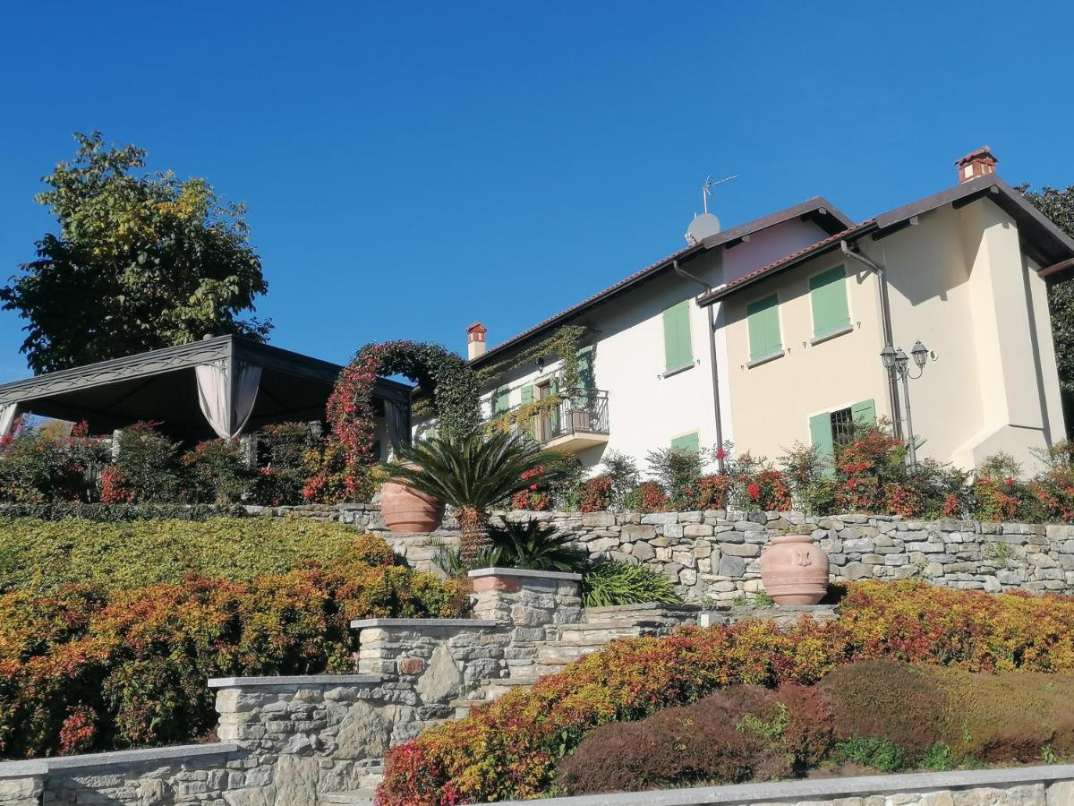 Casale Raffaello B&B Como Albese Con Cassano Exterior foto