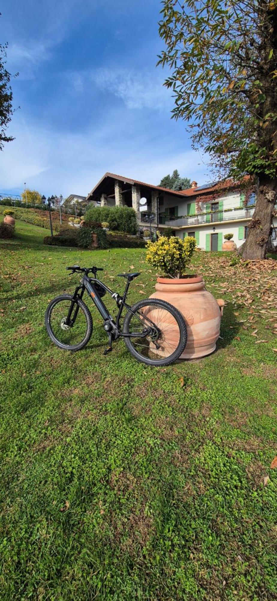 Casale Raffaello B&B Como Albese Con Cassano Exterior foto